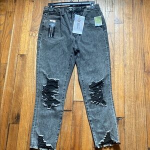 Black Skinny Distressed Jeans with Frayed Edges
